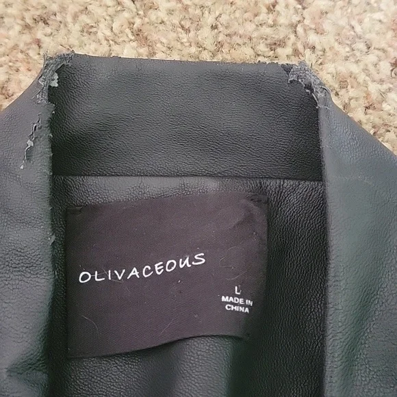 MockLeather biker Jacket with floral embroidery. - Picture 8 of 9